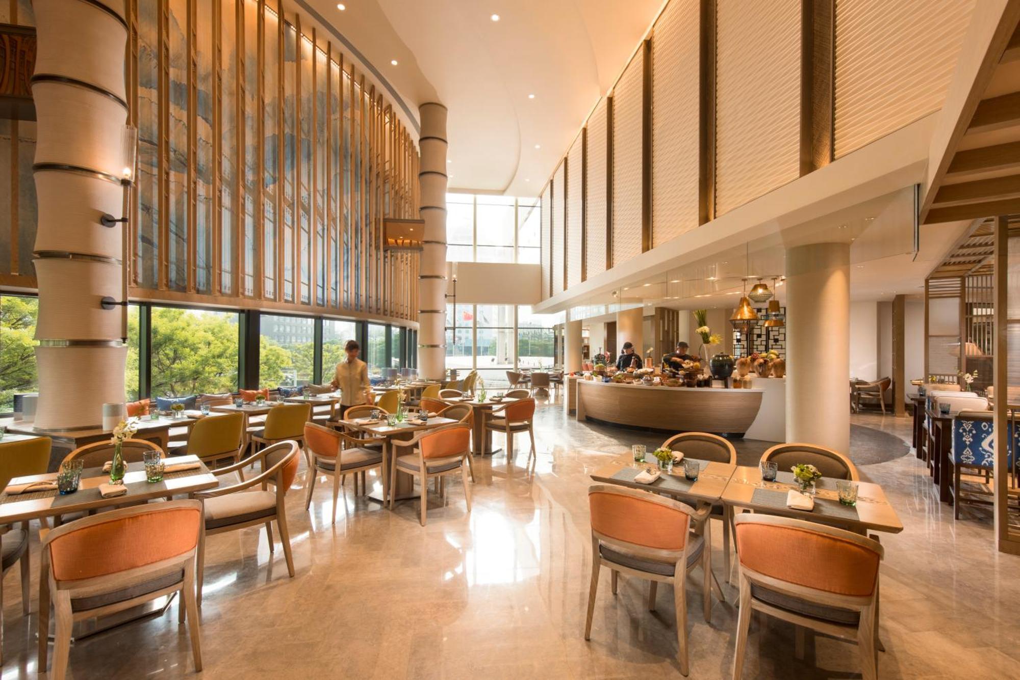 Отель Hilton Пекин Экстерьер фото